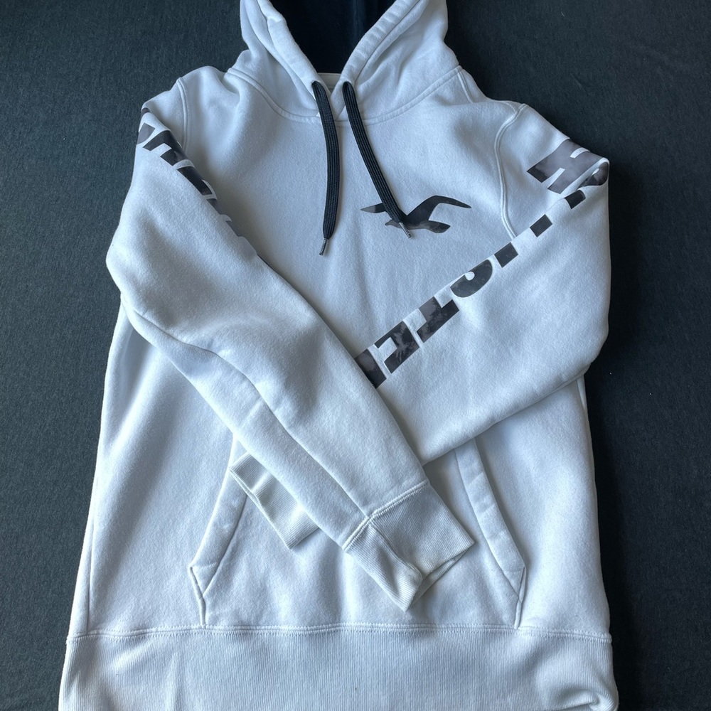 Men’s Hollister Hoodie
